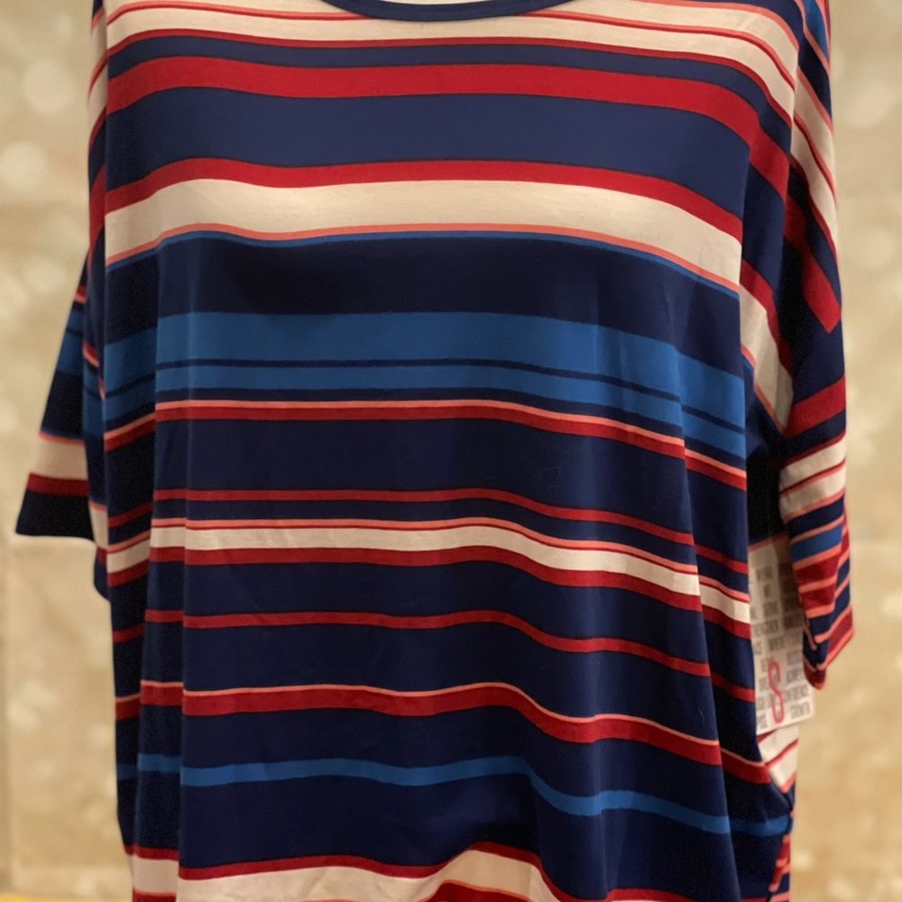 New LuLaRoe S Irma - Picture 2 of 7